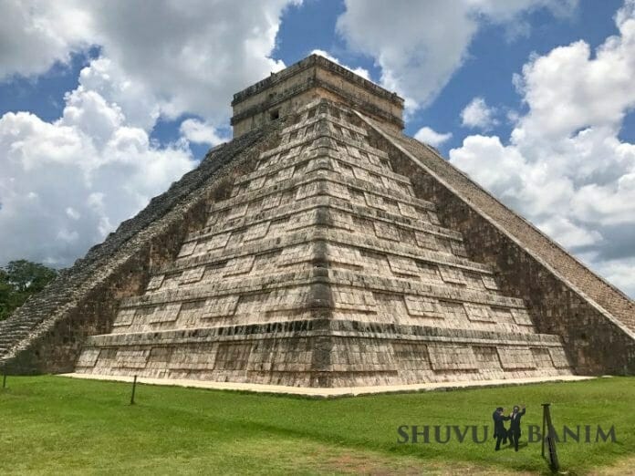 Mayan ziggurat