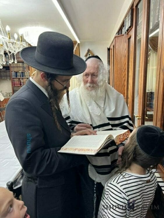 Rav Nachman Menachem with Rav Berland shlit"a